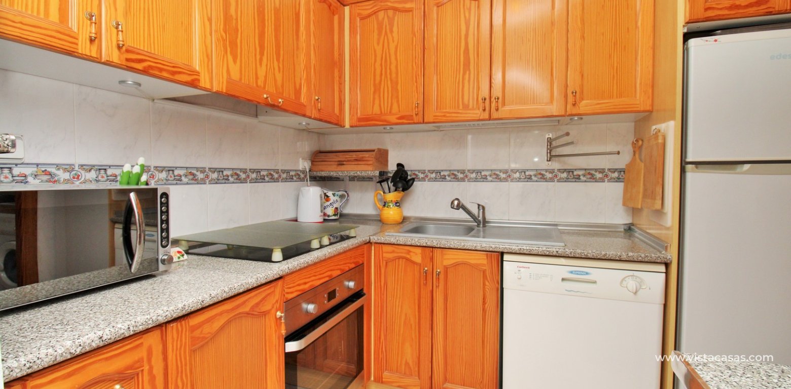 3 bedroom townhouse for sale Iria 4 Playa Flamenca kitchen 2