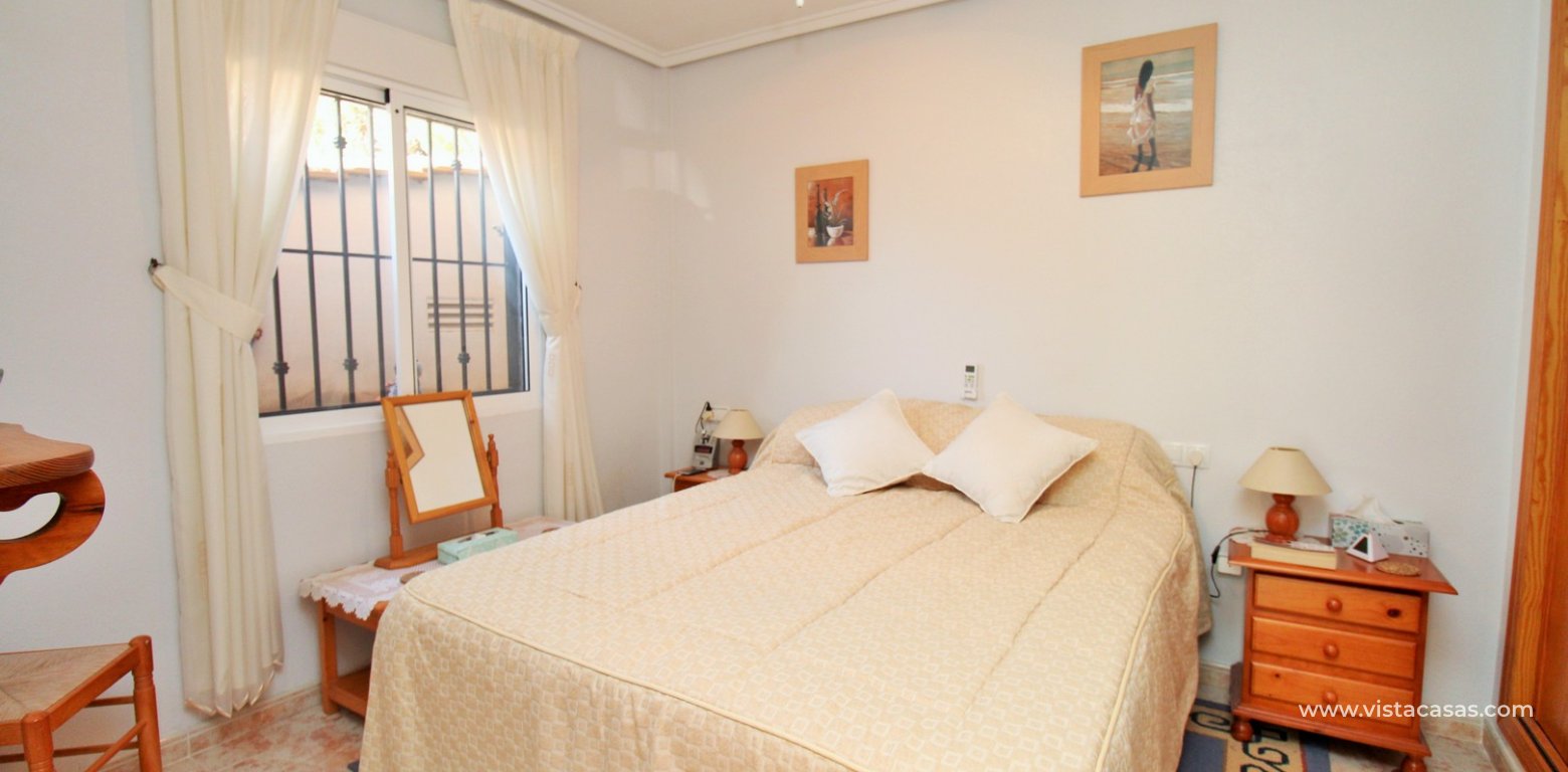 3 bedroom townhouse for sale Iria 4 Playa Flamenca double bedroom