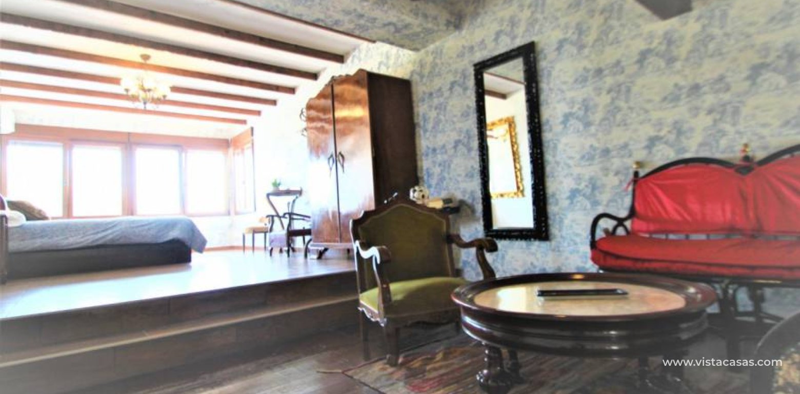 Sale - Villa - Cabo Roig