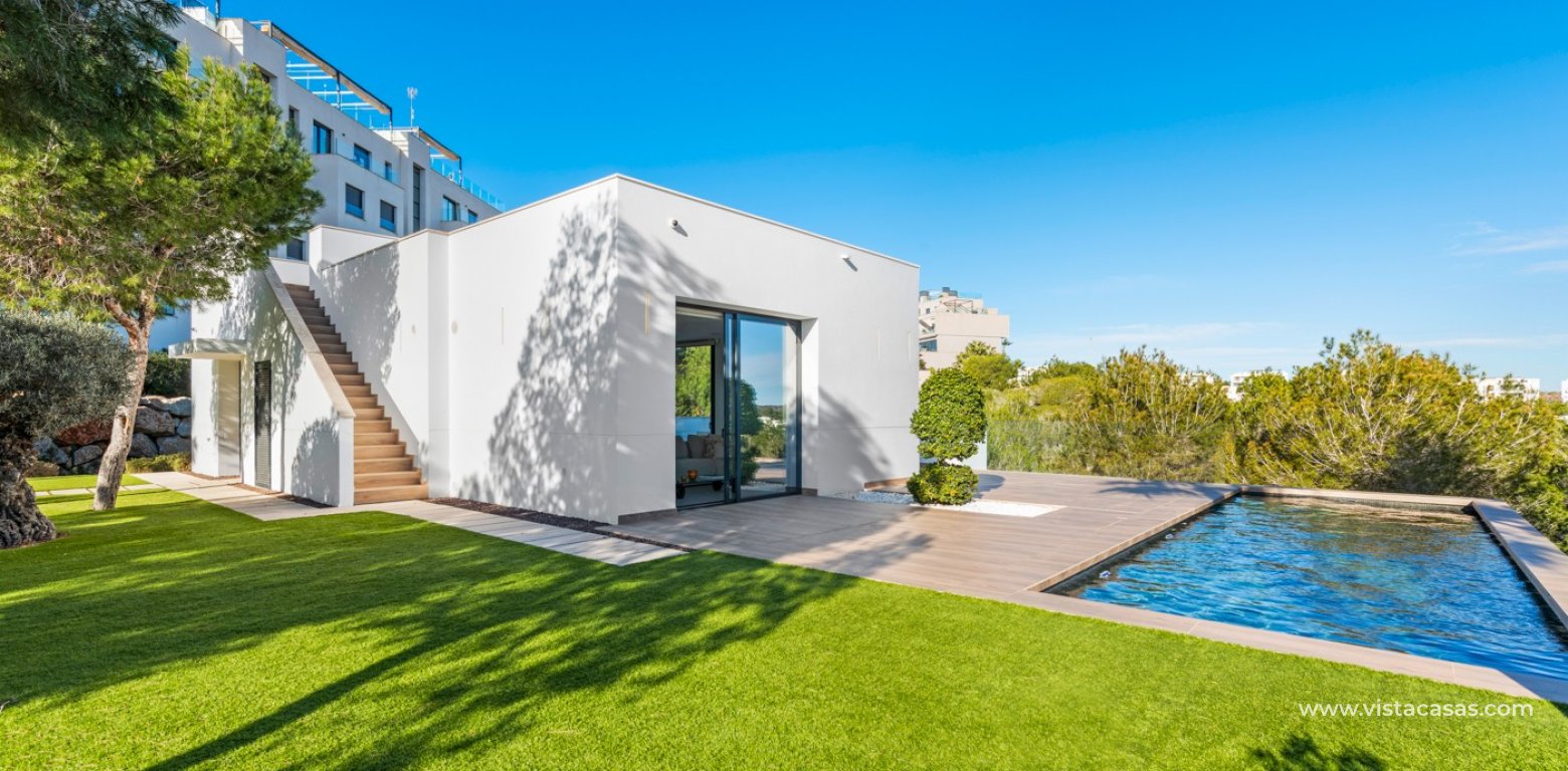 Sale - Villa - Las Colinas Golf