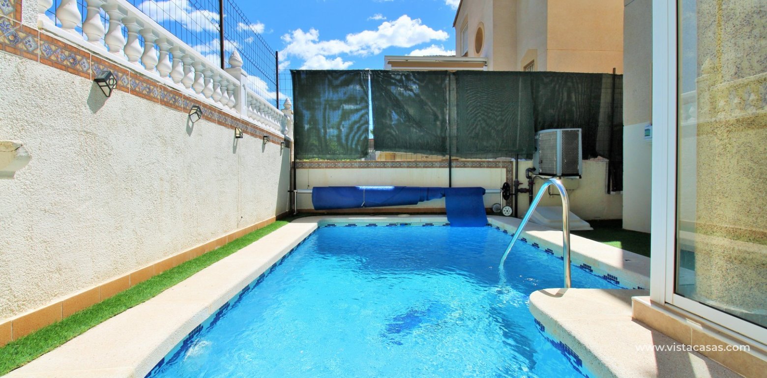 Sale - Villa - Villamartin