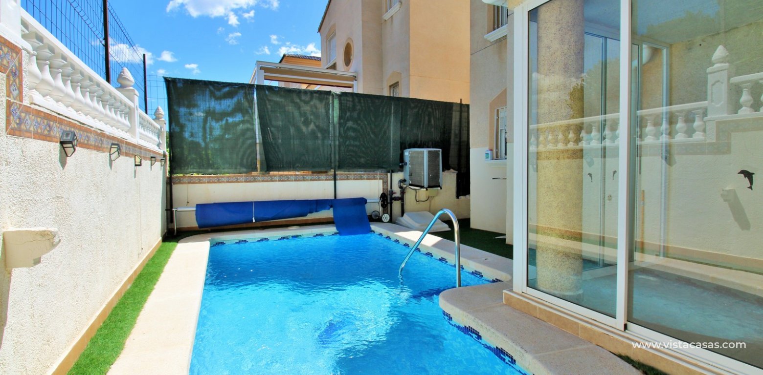 Sale - Villa - Villamartin