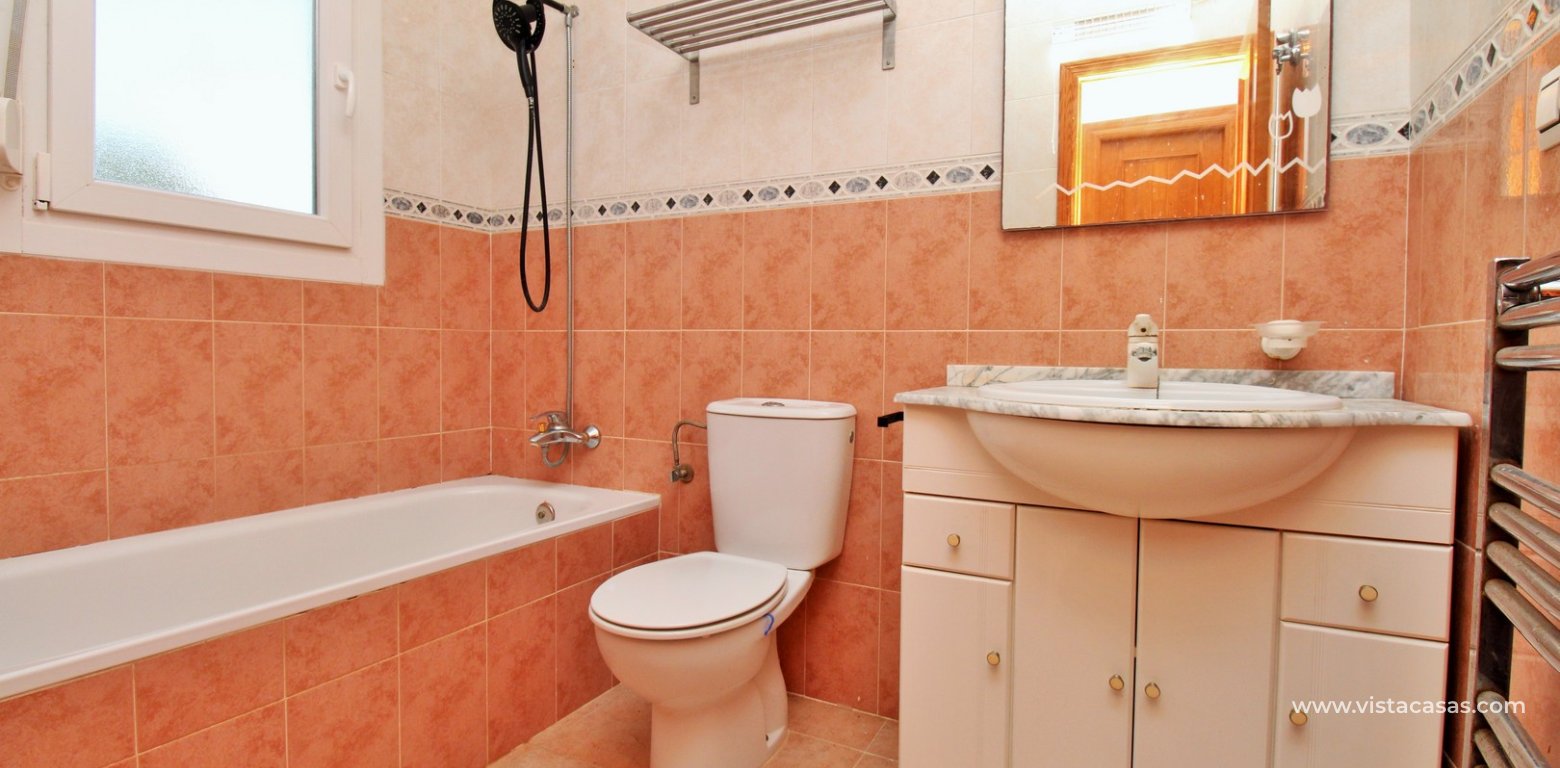 Sale - Villa - Villamartin