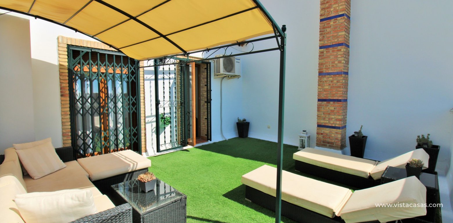 Buhardilla townhouse for sale Pau 8 Villamartin roof terrace