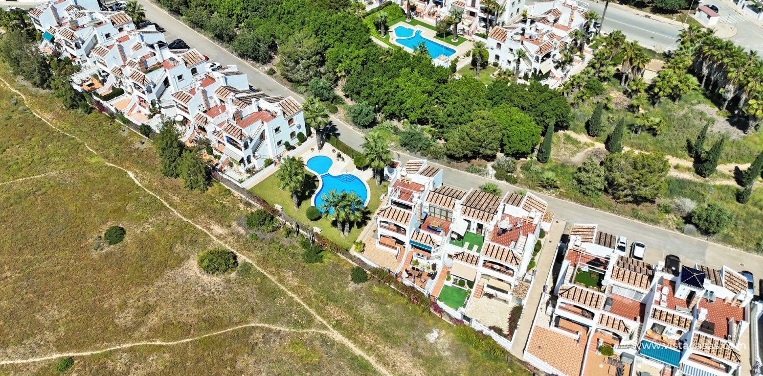 Buhardilla townhouse for sale Pau 8 Villamartin aerial view