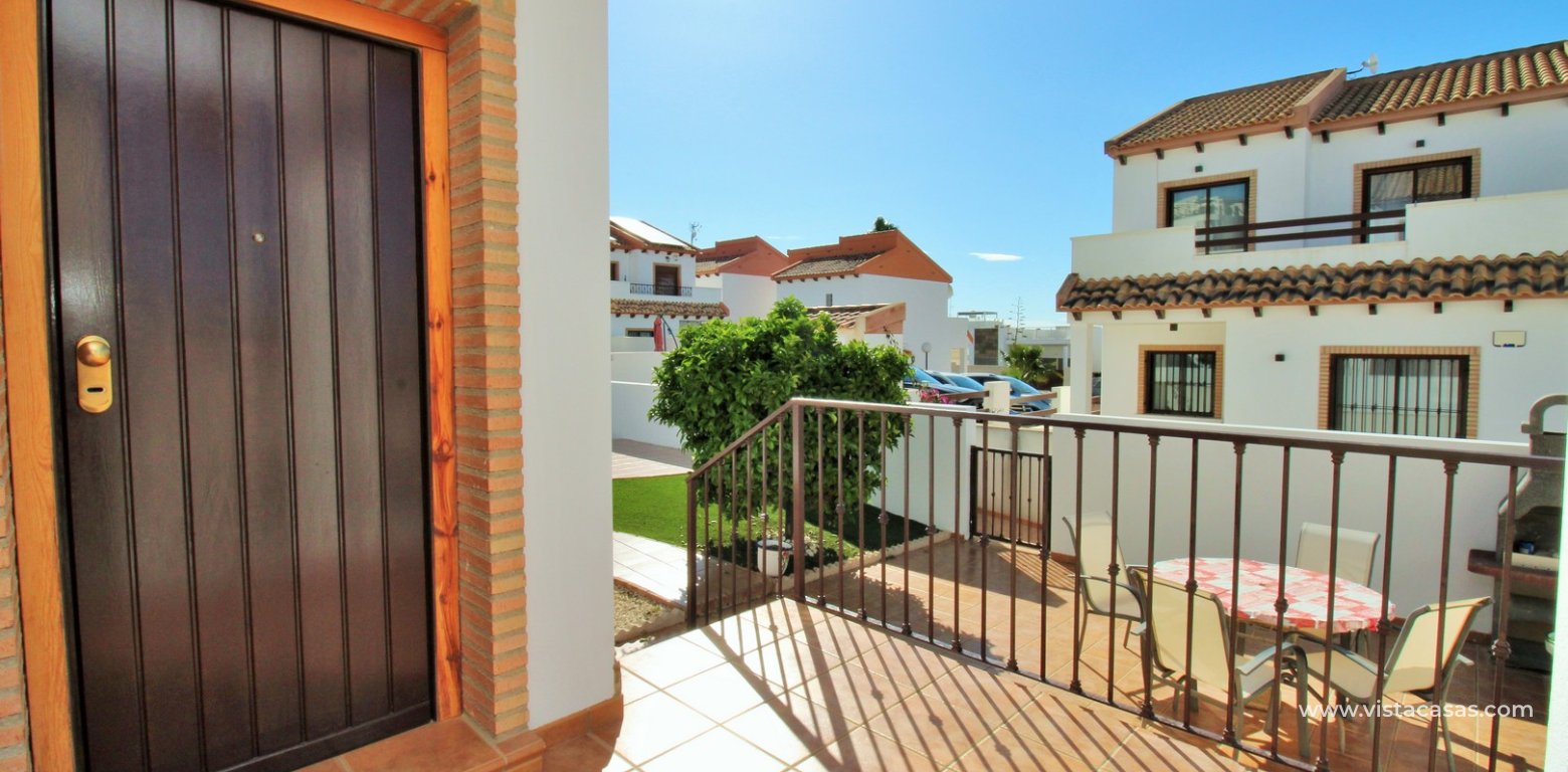 Detached ilios villa for sale in Pau 8 Villamartin porch