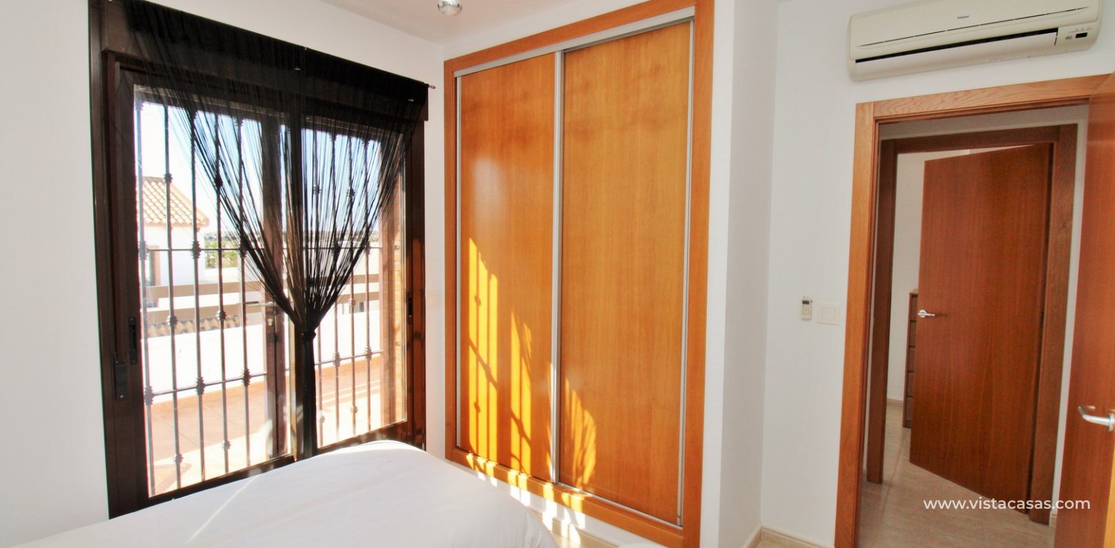 Detached ilios villa for sale in Pau 8 Villamartin twin bedroom fitted wardrobes