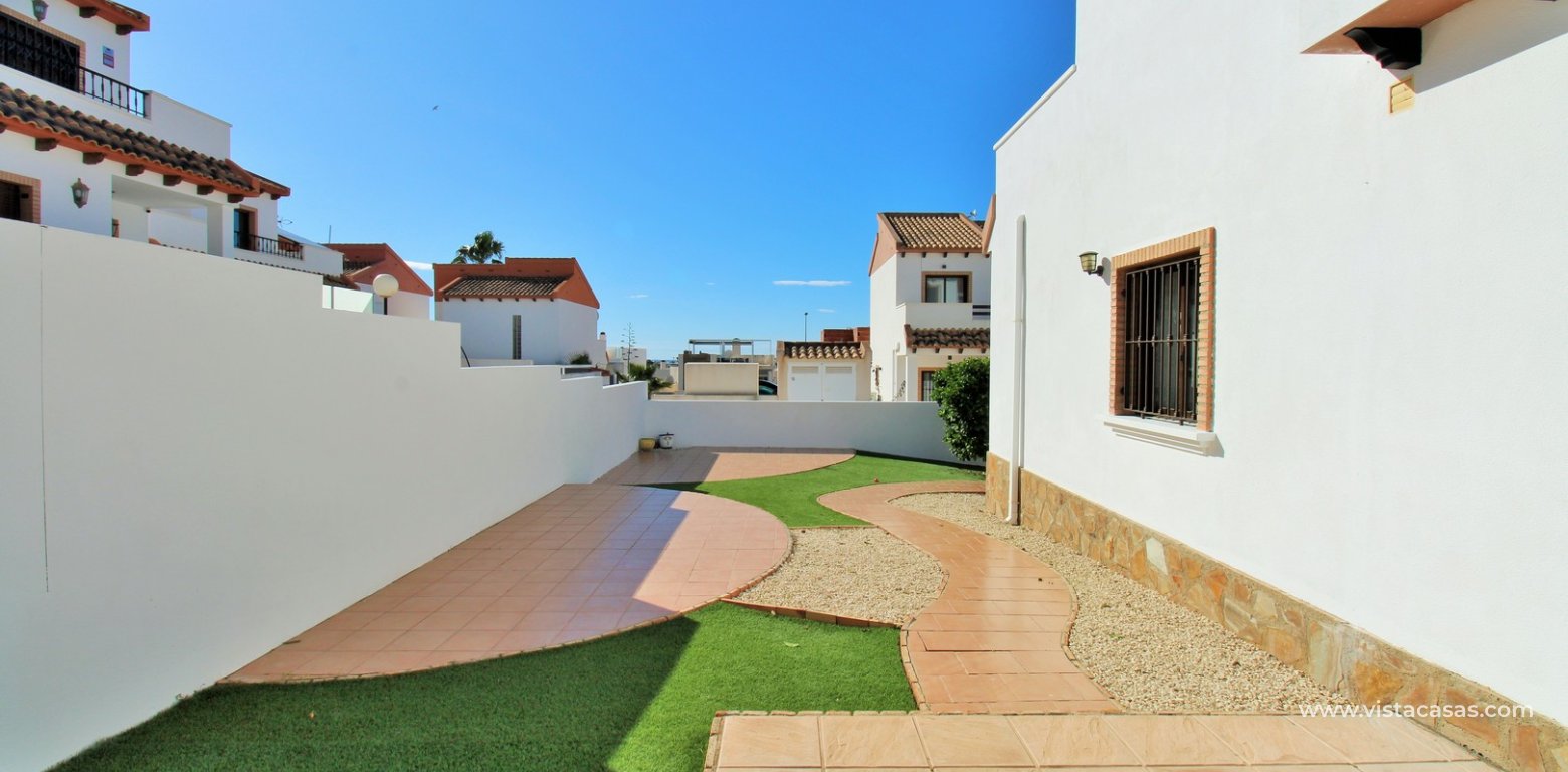 Detached ilios villa for sale in Pau 8 Villamartin L shape