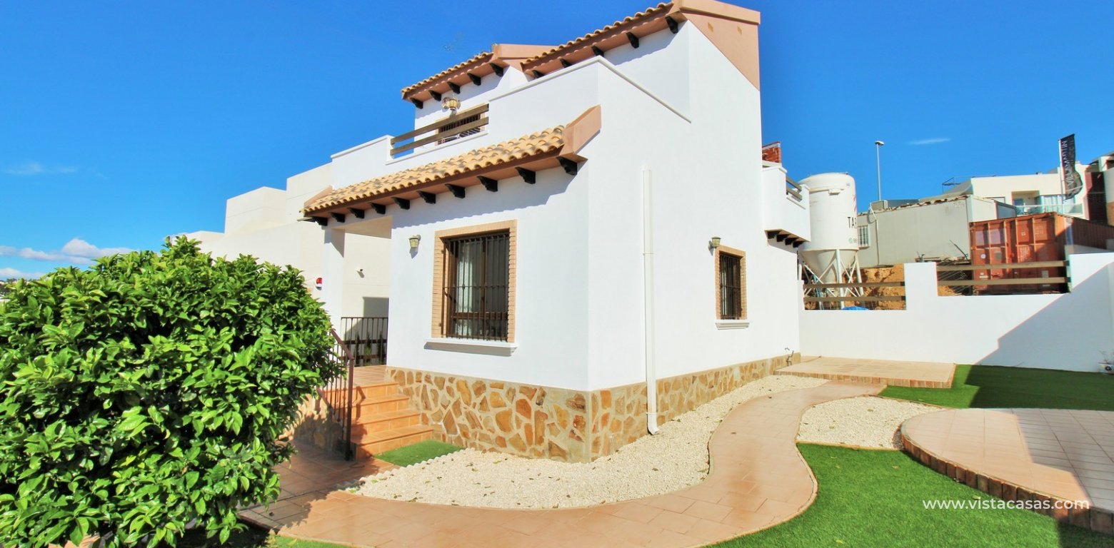 Detached ilios villa for sale in Pau 8 Villamartin