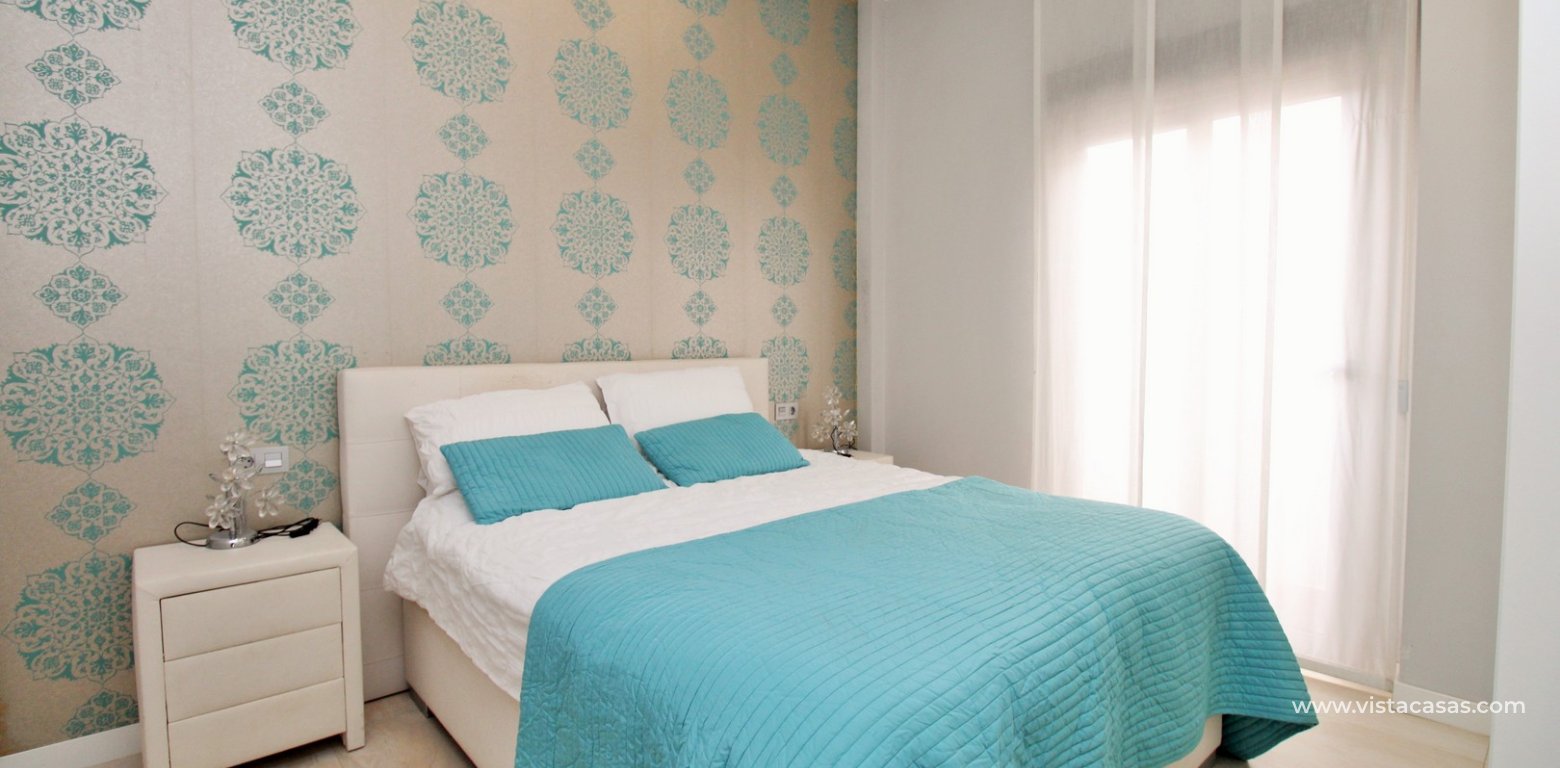 Detached Innova villa for sale Pau 8 Villamartin double bedroom