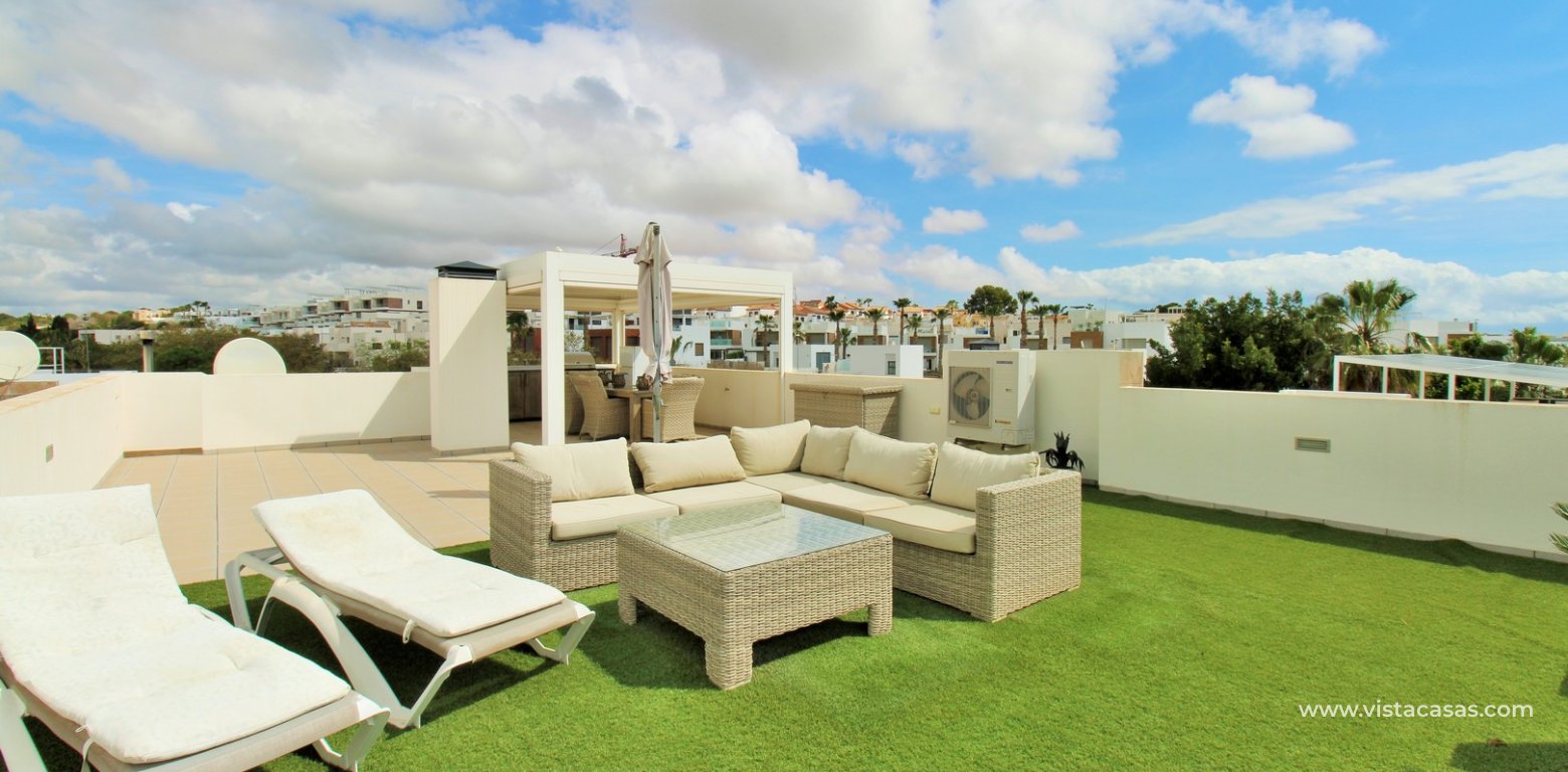 Detached Innova villa for sale Pau 8 Villamartin roof solarium 2