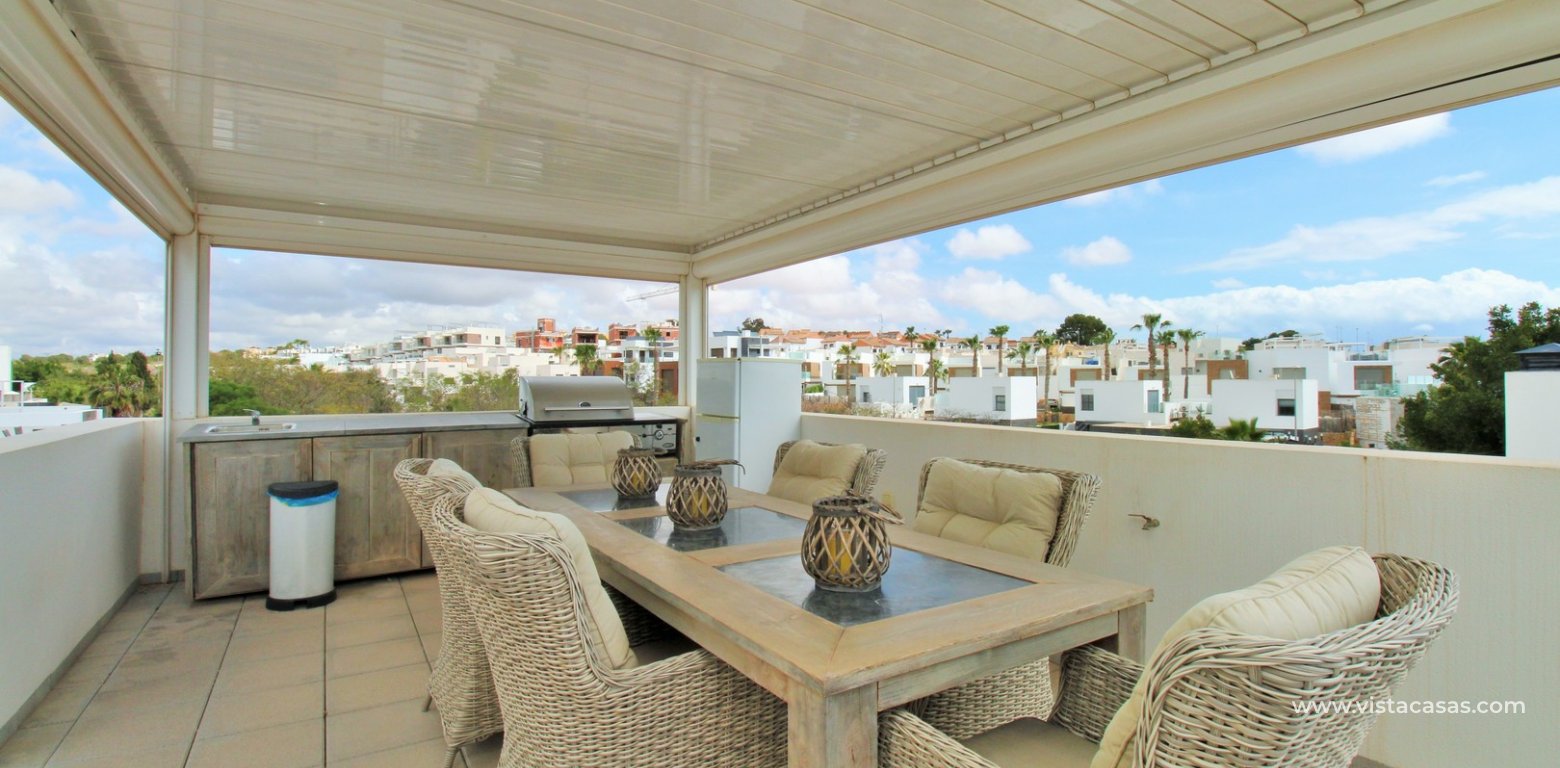 Detached Innova villa for sale Pau 8 Villamartin solarium 4