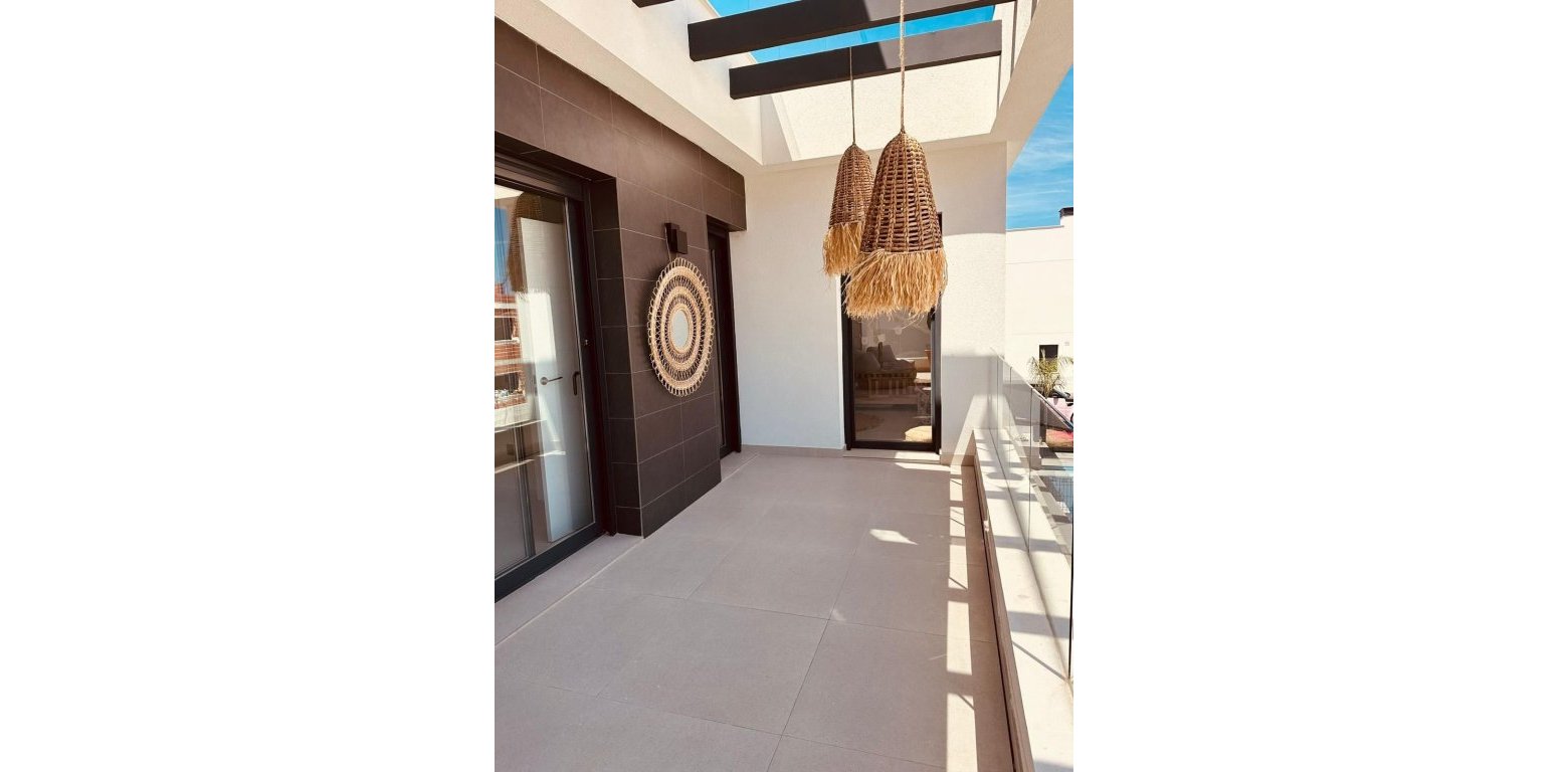 Venta - Chalet - Algorfa