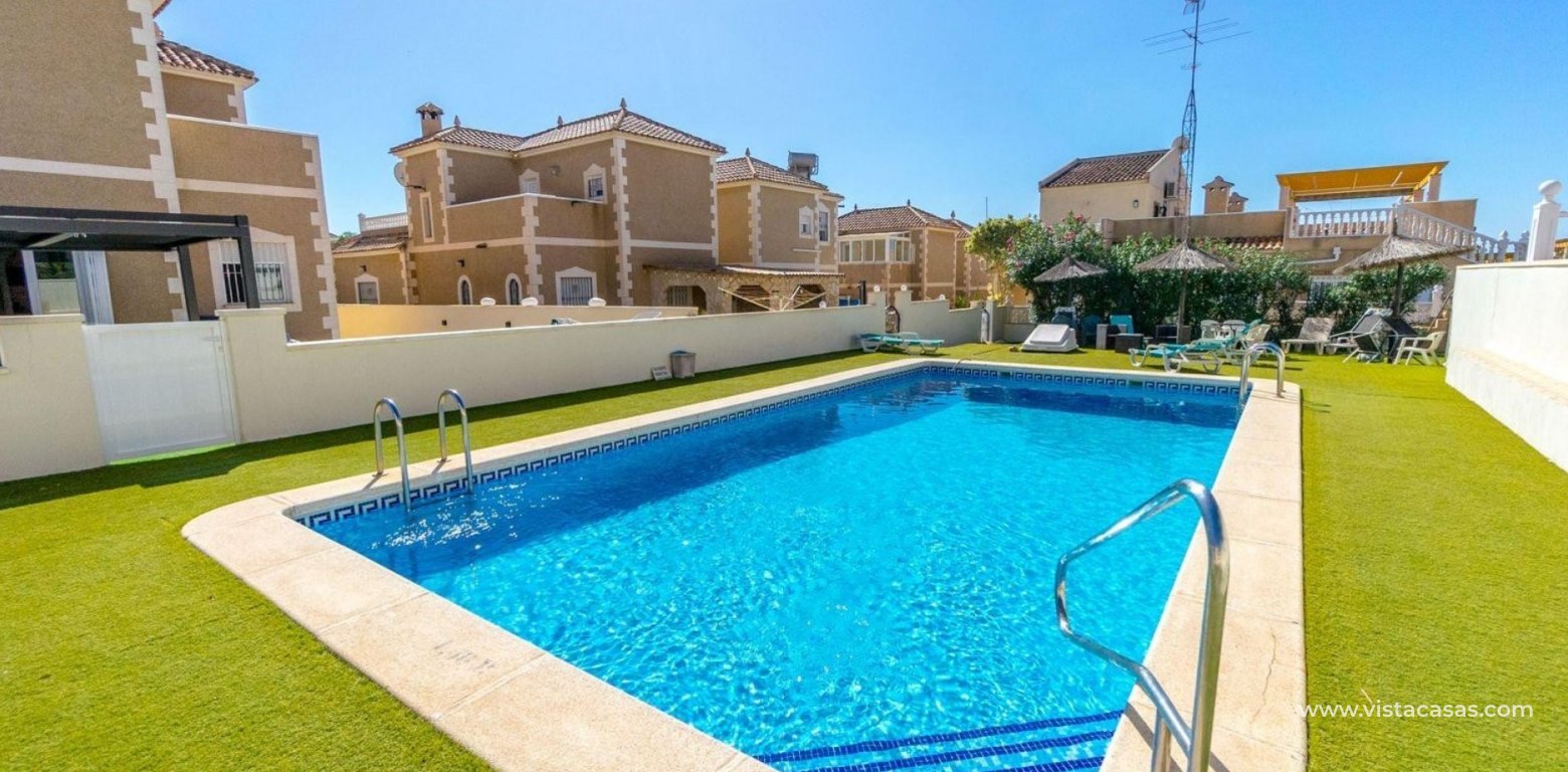 Sale - Villa - Villamartin