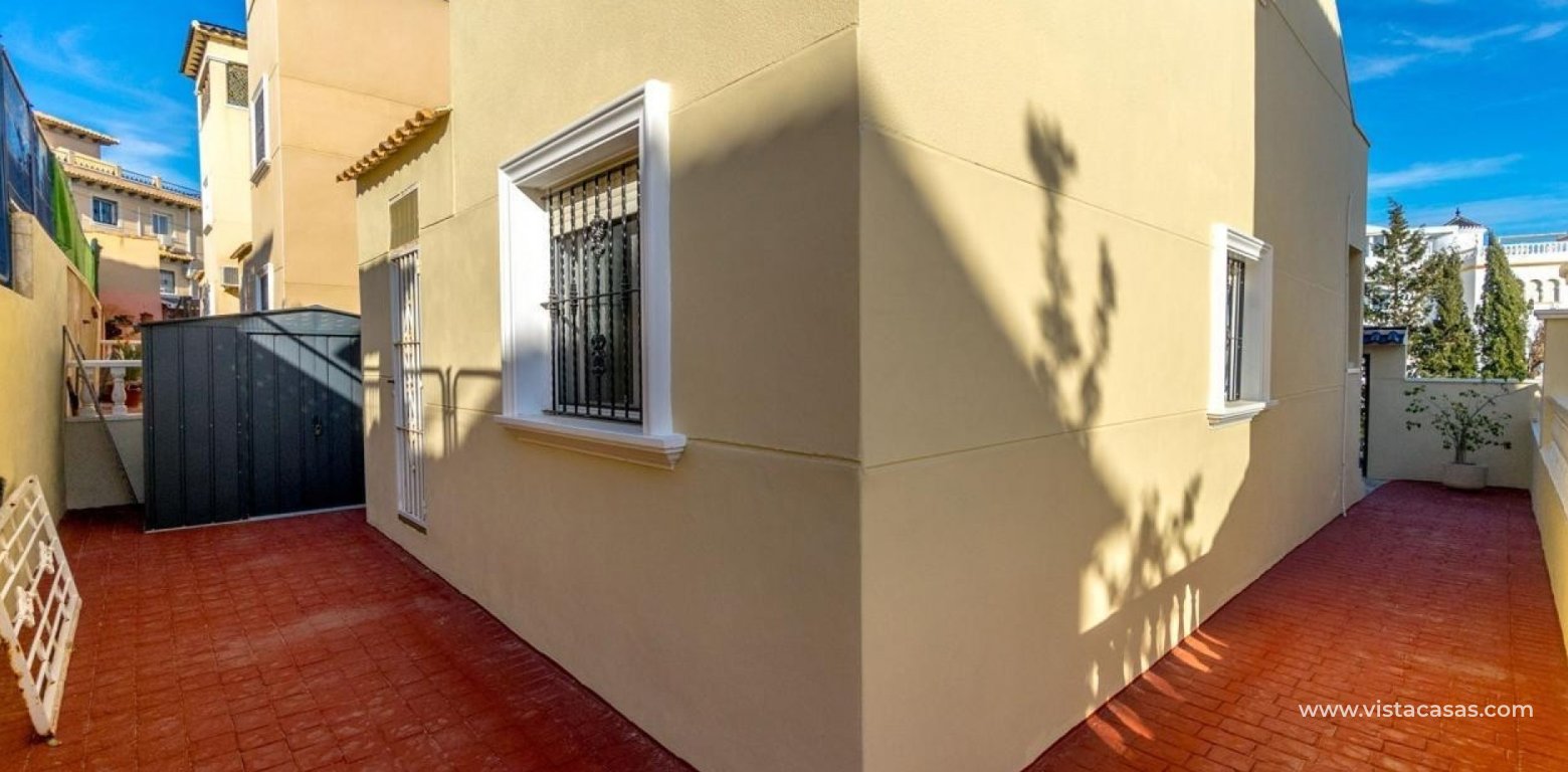 Sale - Villa - Villamartin