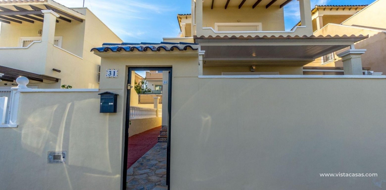 Sale - Villa - Villamartin