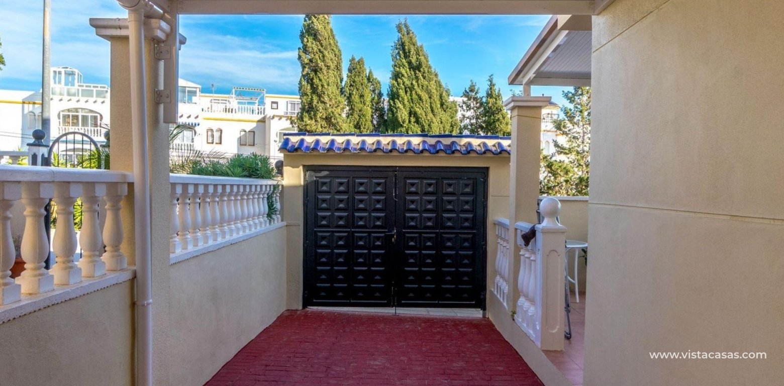 Sale - Villa - Villamartin