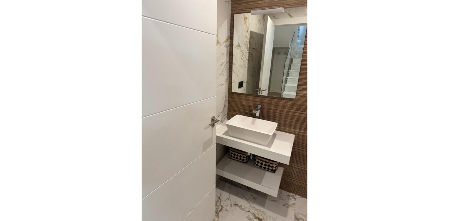 Venta - Chalet - Algorfa