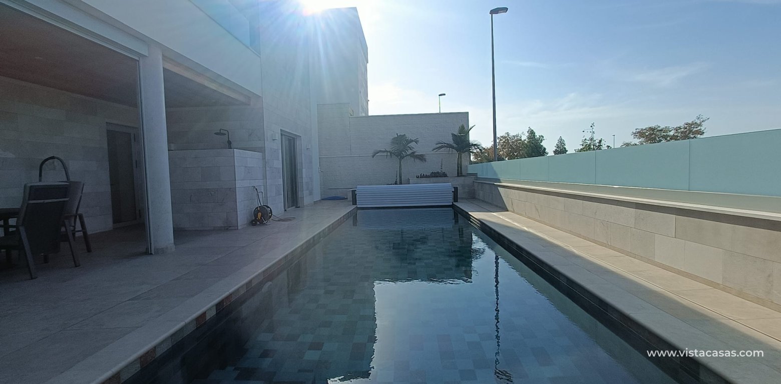 Resale - Villa - Benijofar