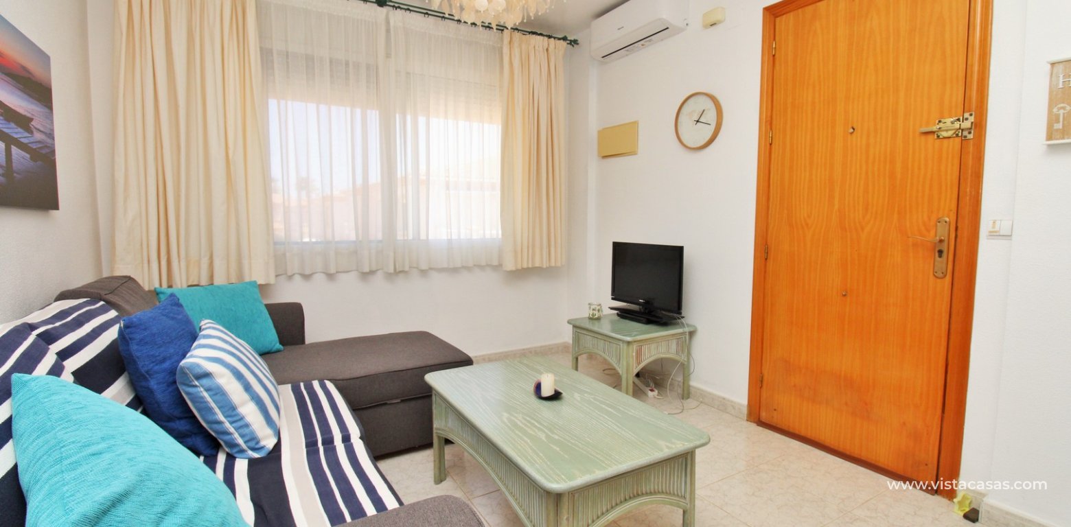 Top floor apartment for sale Sol de Mar Playa Flamenca lounge 3