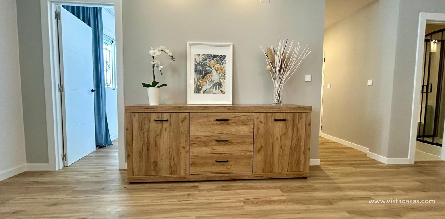 Resale - Townhouse - Punta Prima