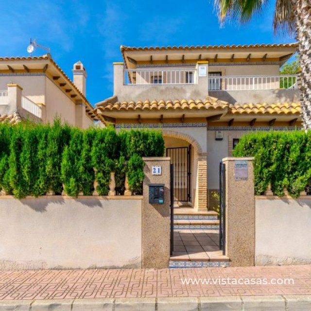Villa - Wtórny - Torrevieja - Torrevieja