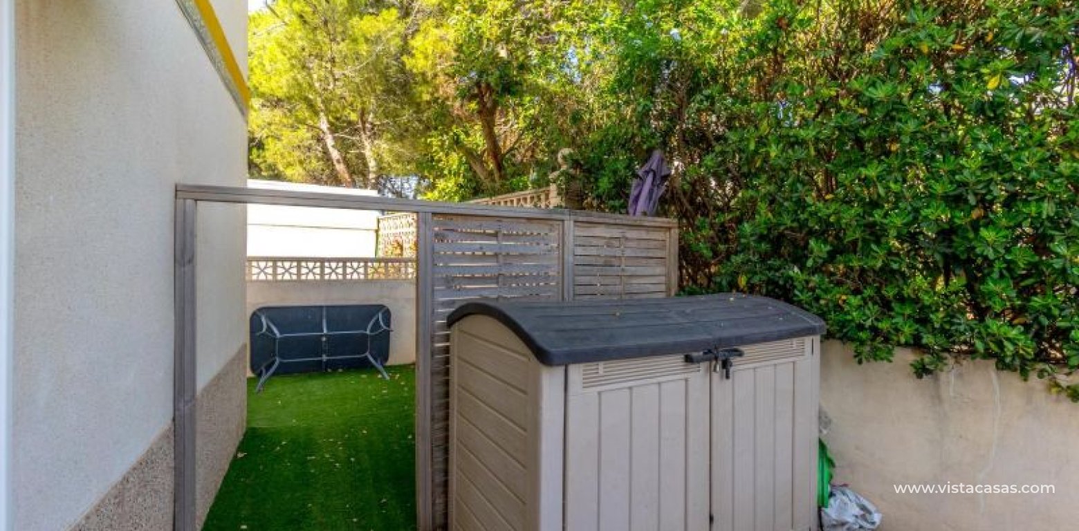 Resale - Villa - Torrevieja