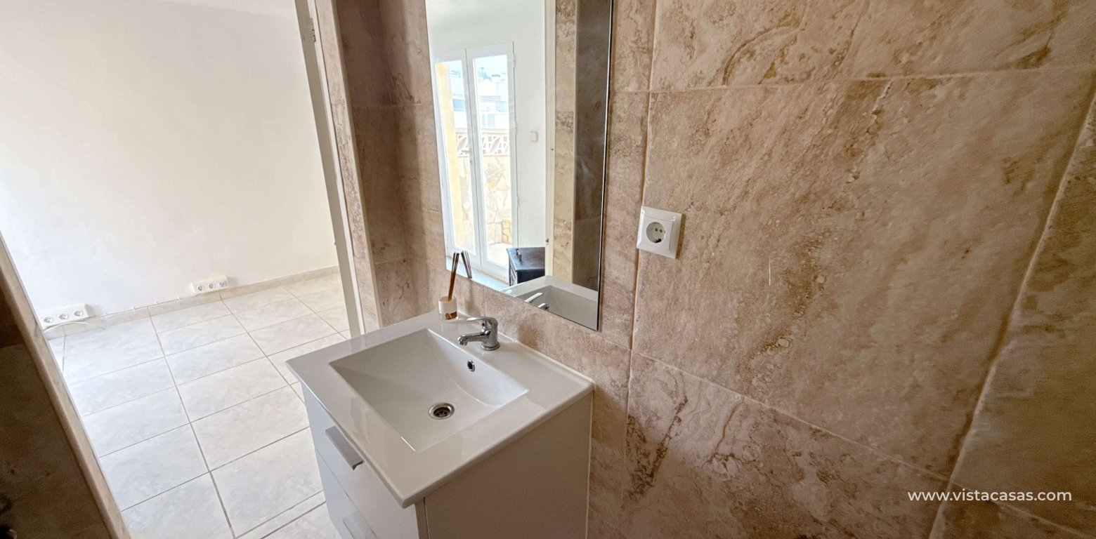 Resale - Apartment - Villamartin