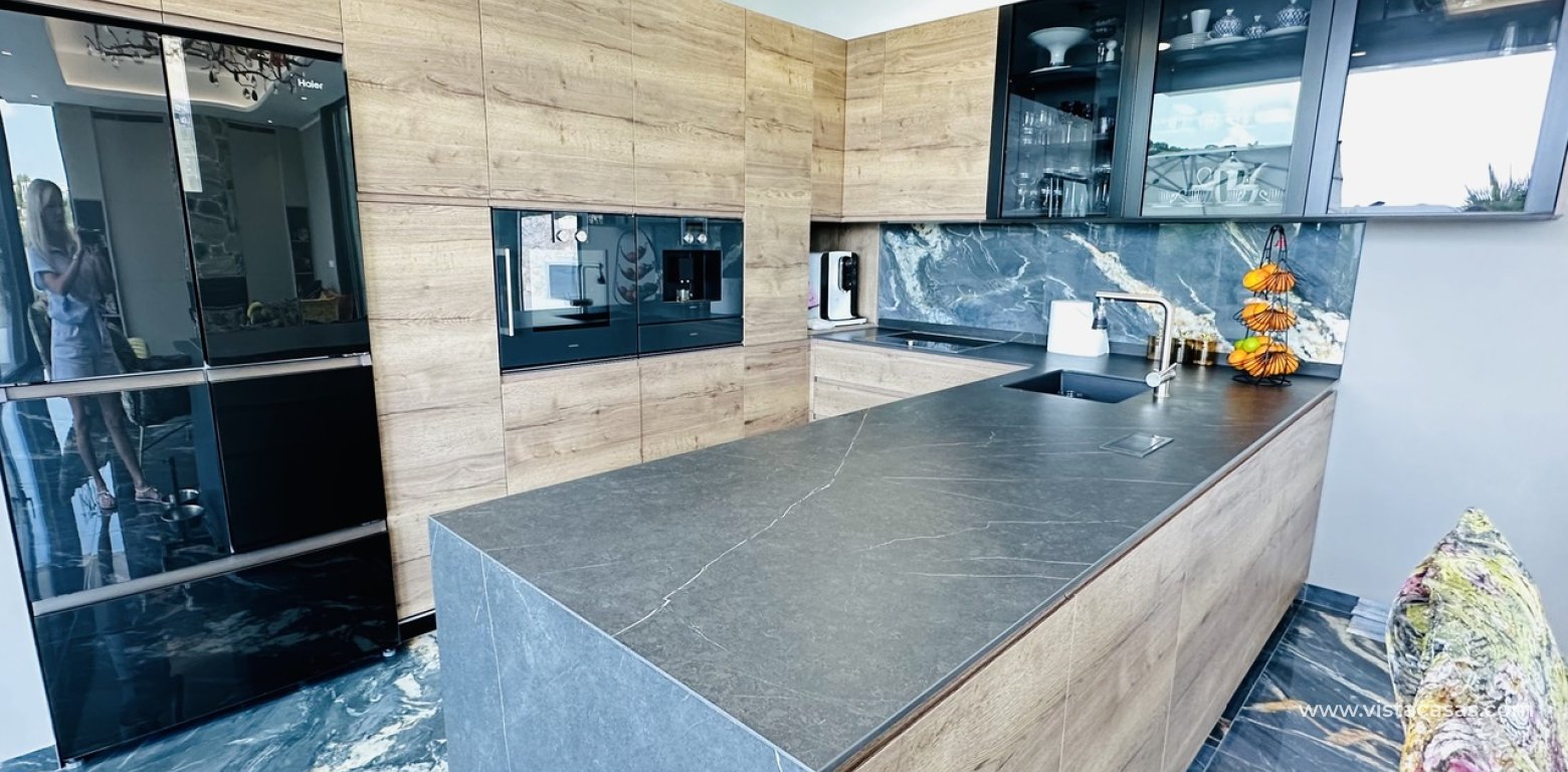 Sale - Villa - Las Colinas Golf