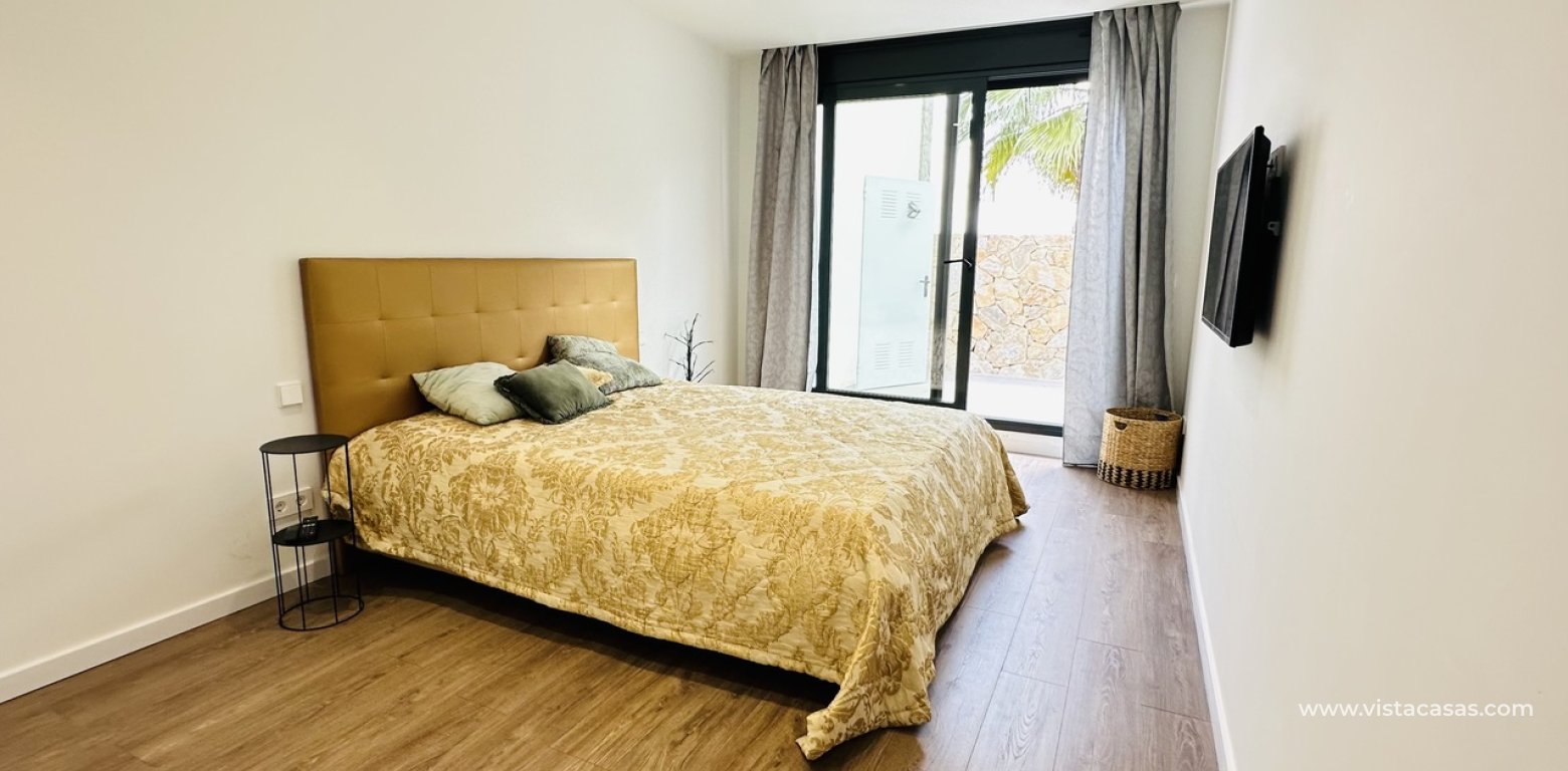 Sale - Villa - Las Colinas Golf