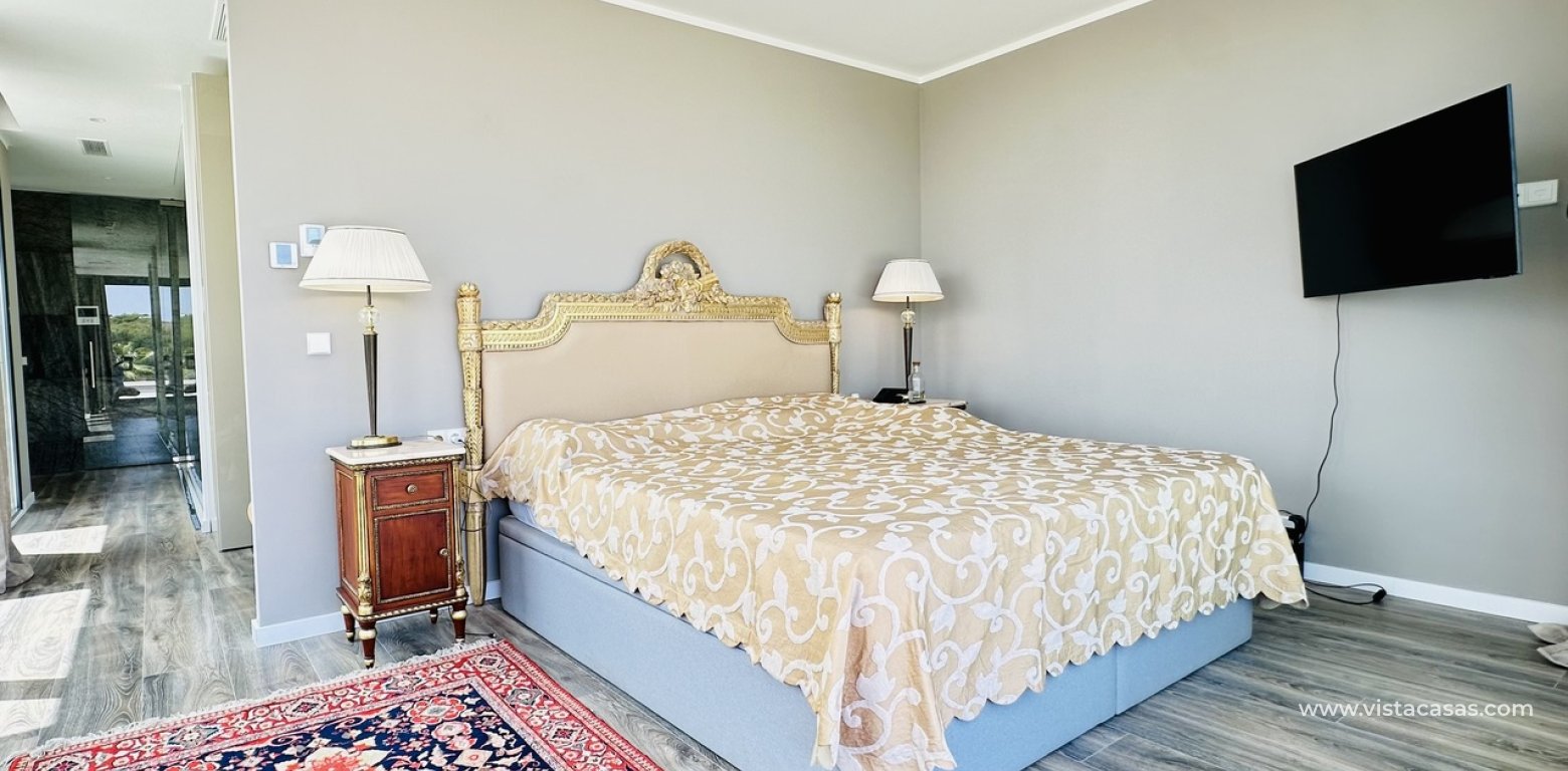 Sale - Villa - Las Colinas Golf