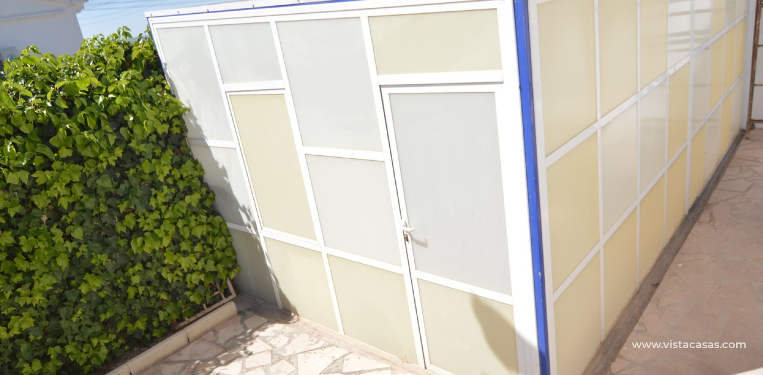 Resale - Villa - Torrevieja