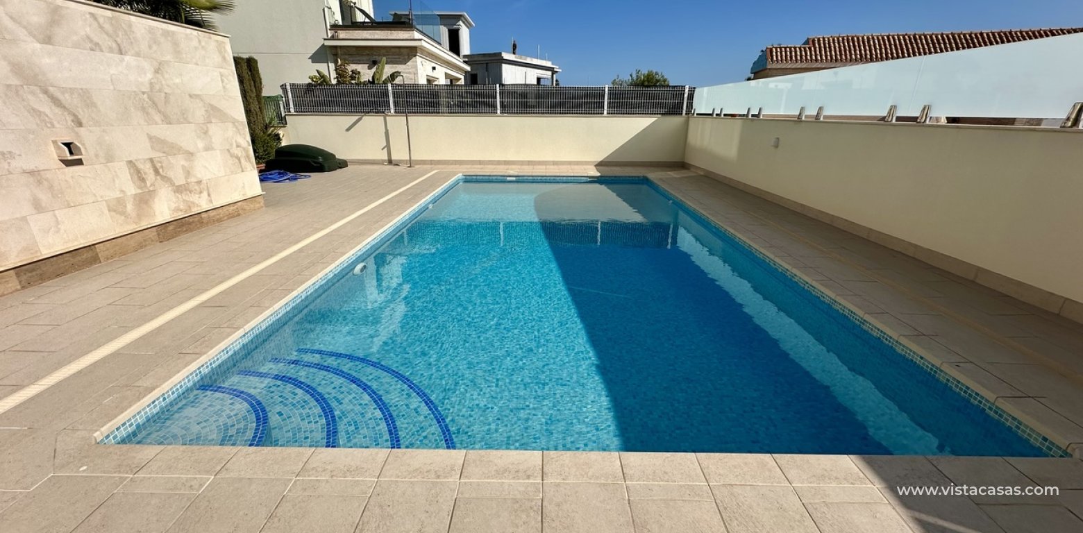 Sale - Villa - La Zenia