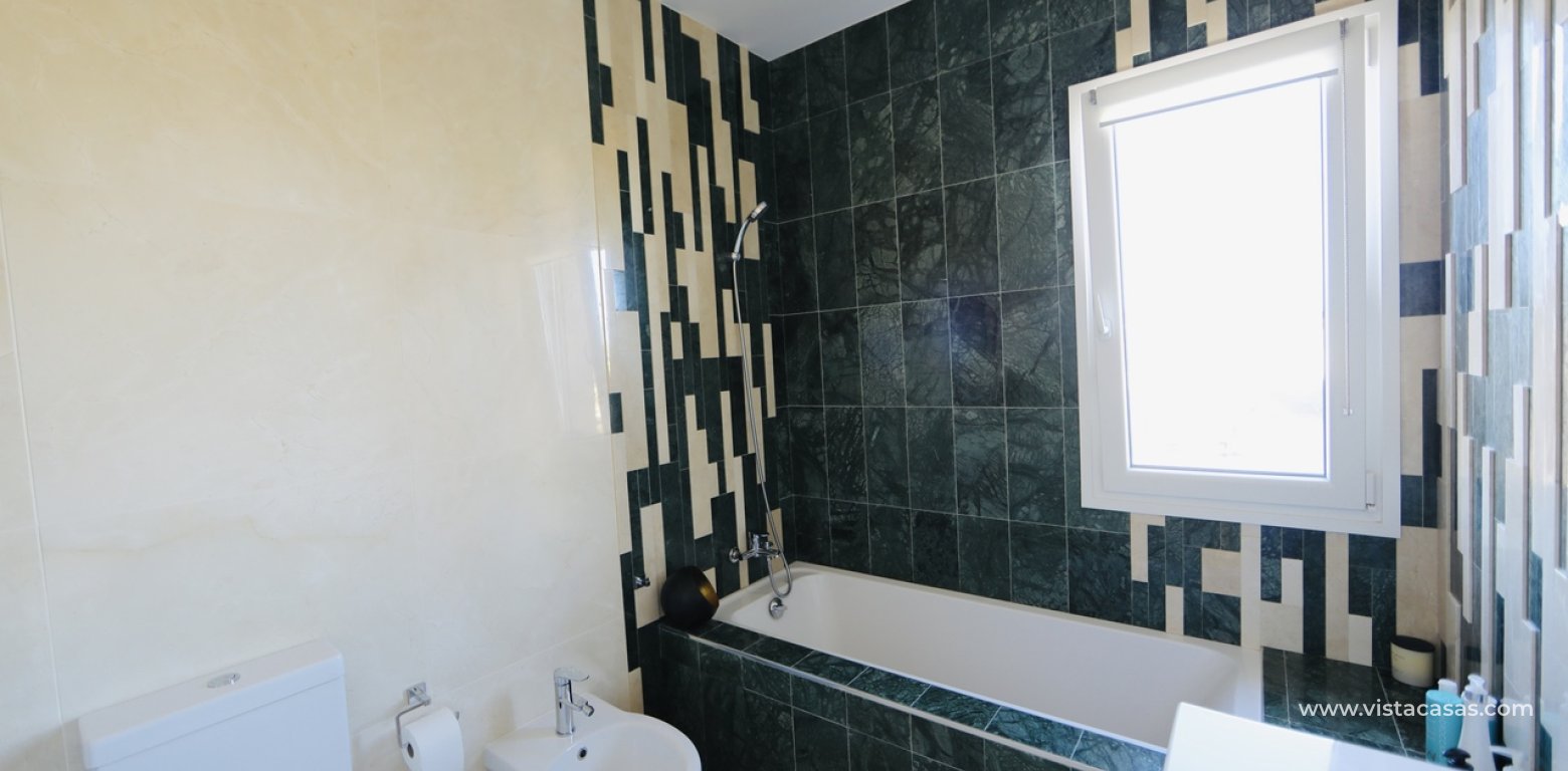 Sale - Villa - La Zenia