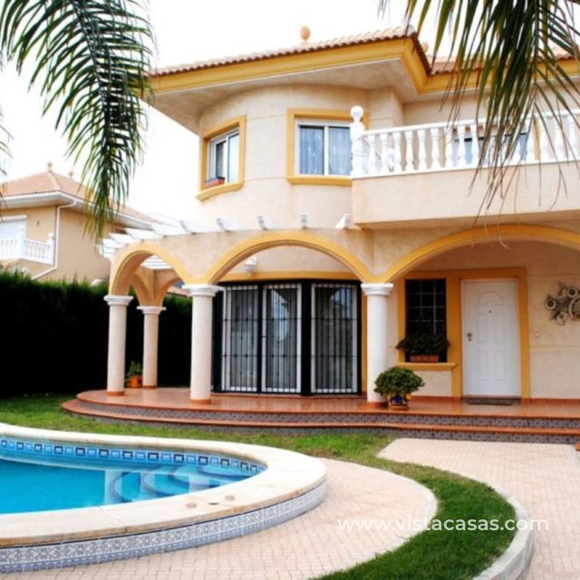 Villa - Resale - La Zenia - La Zenia