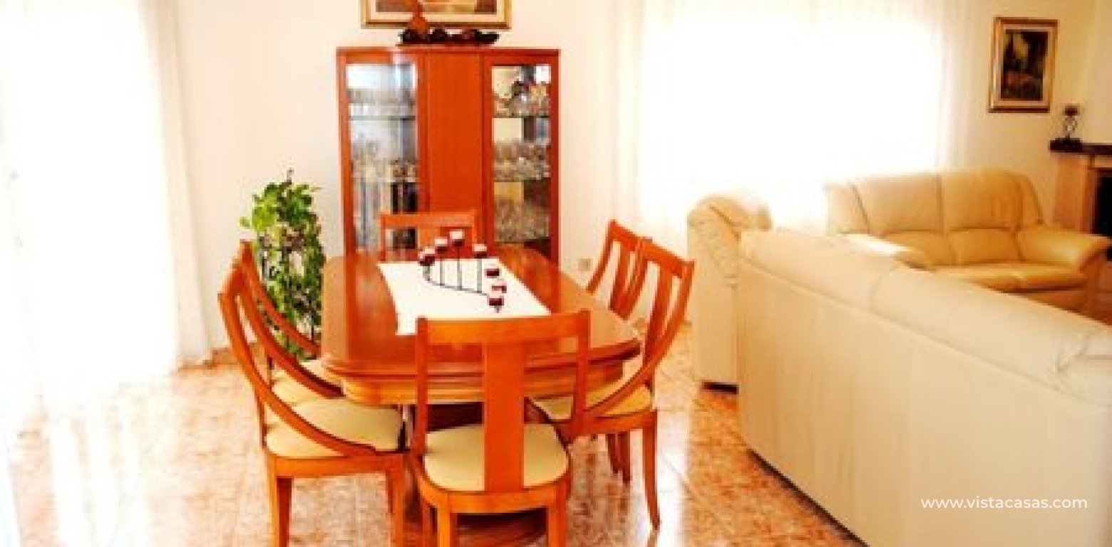 Venta - Chalet - La Zenia