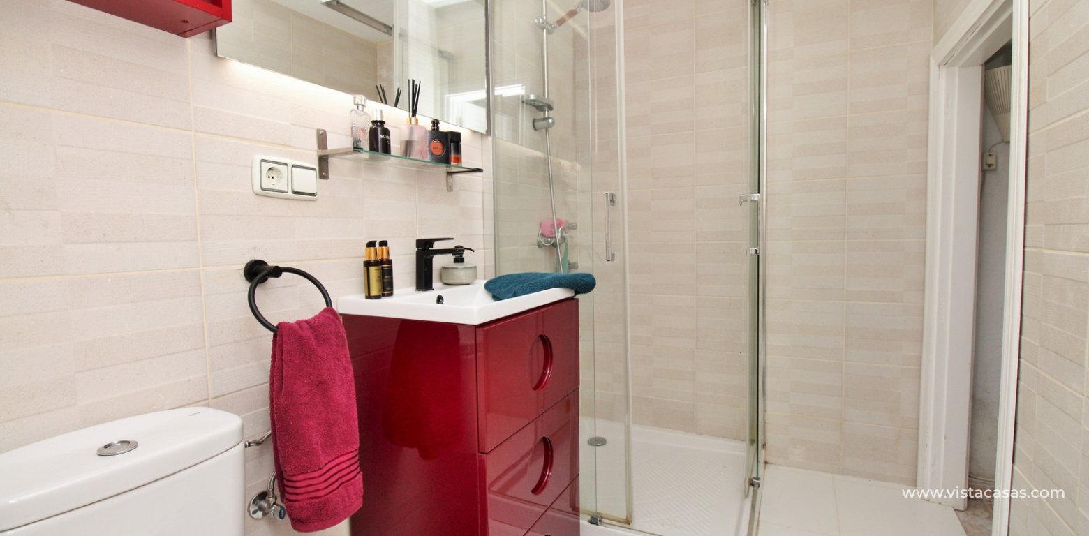 3-Bed Quad House in Playa Flamenca Near Zenia Boulevard downstairs bathroom