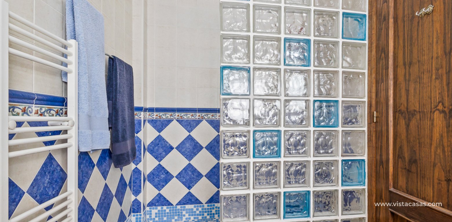 Resale - Villa - Algorfa