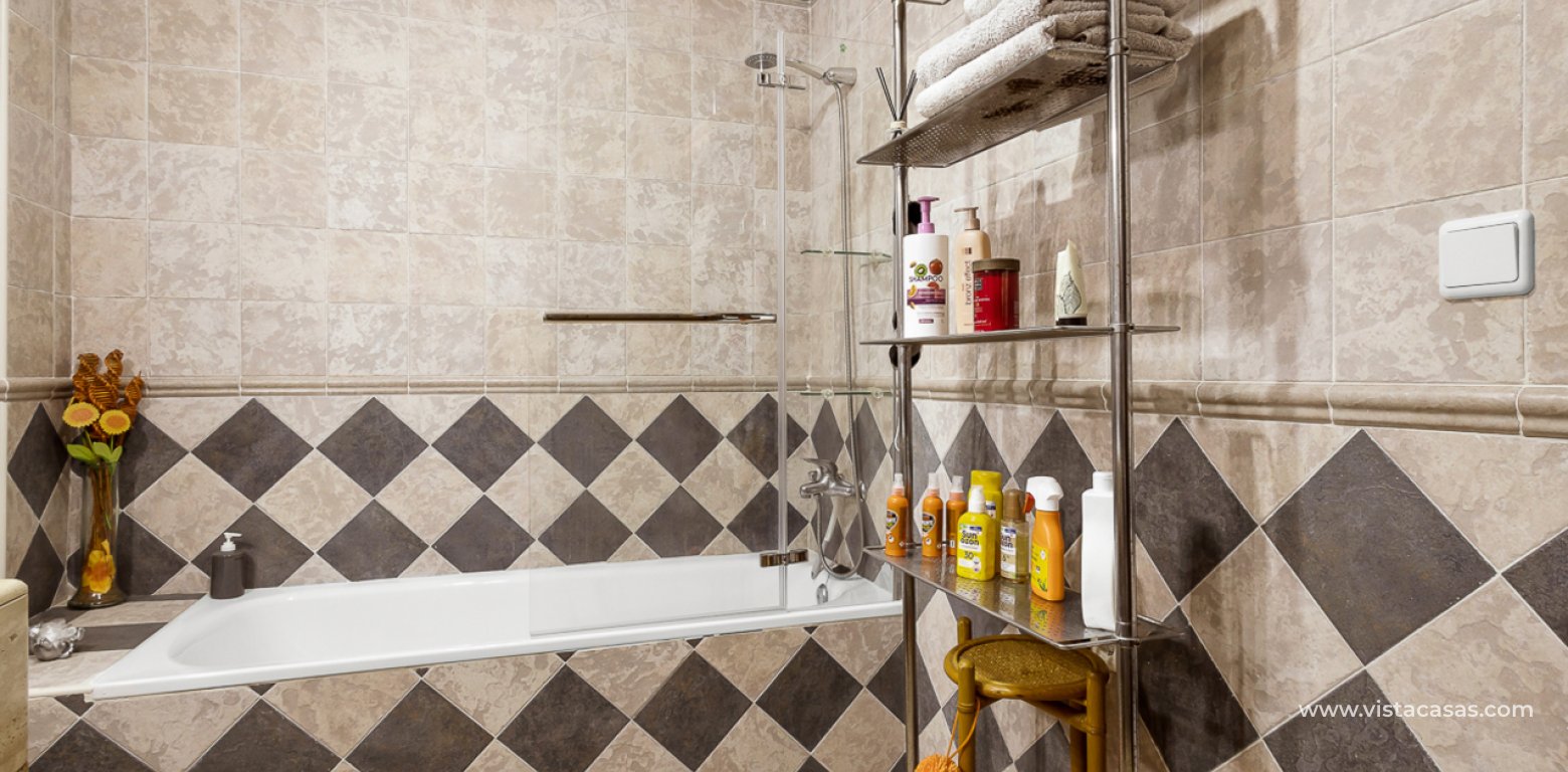 Resale - Villa - Algorfa