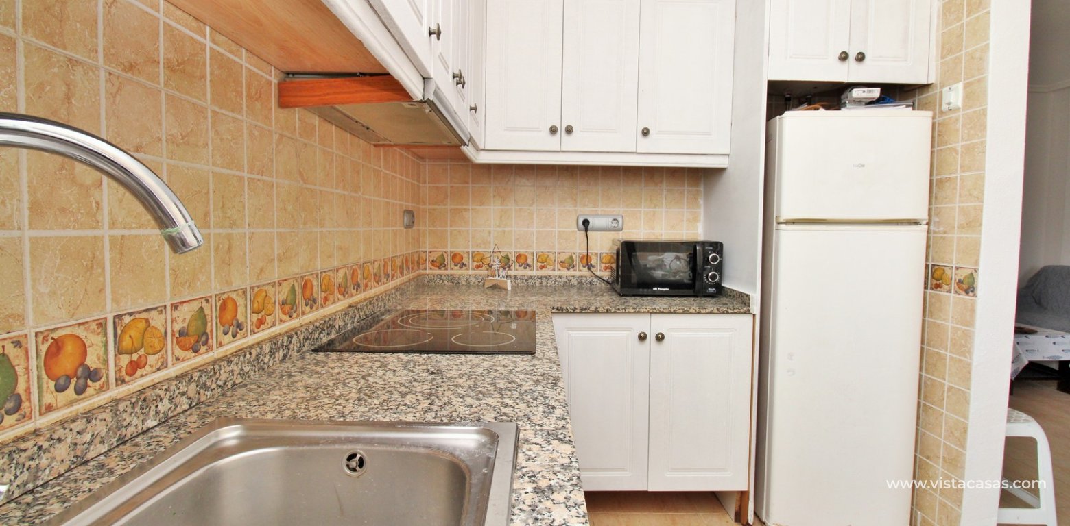 Penthouse apartment for sale Torregolf IV Villamartin kitchen 2