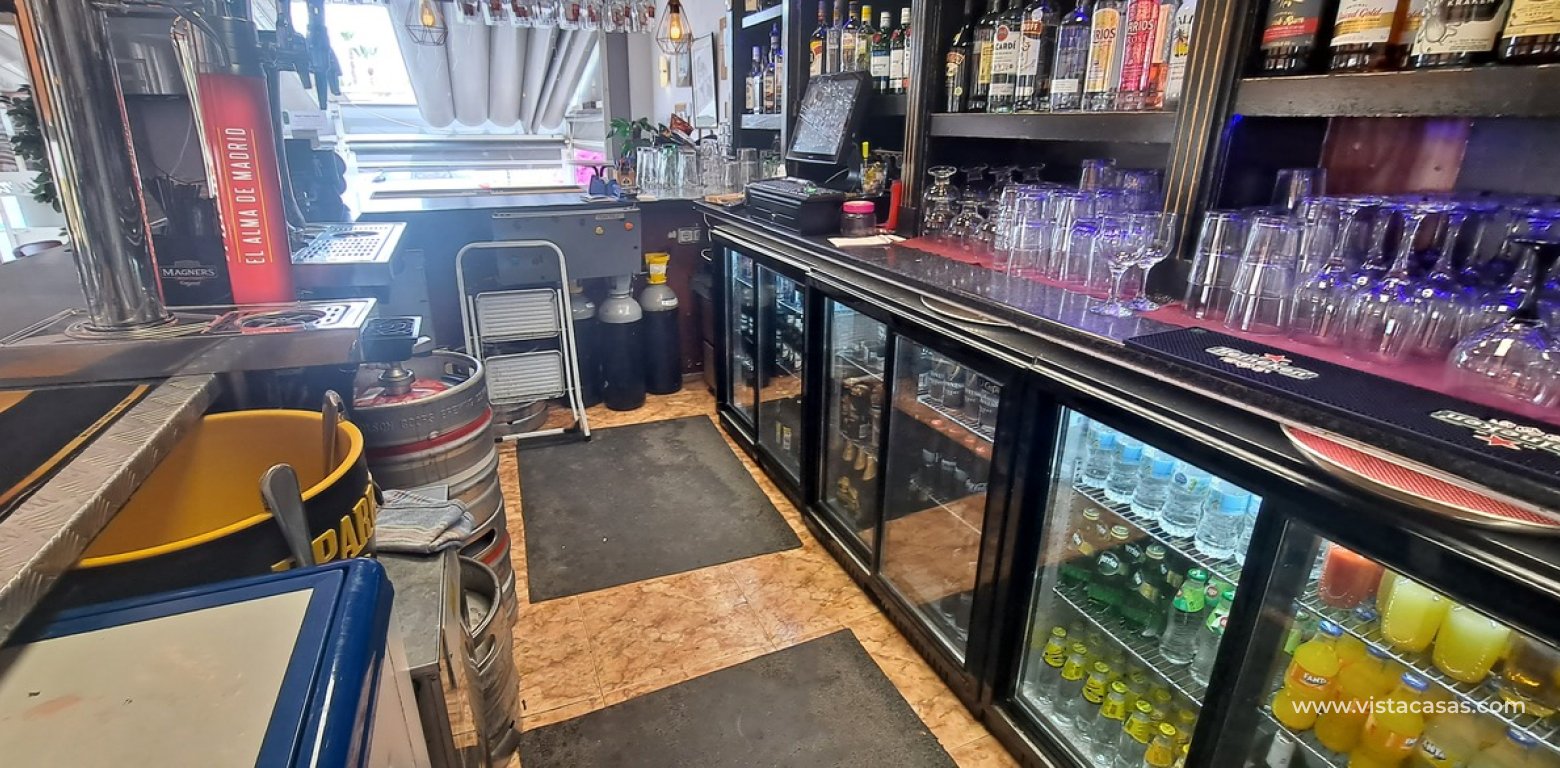 Resale - Commercial - Villamartin - Las Violetas