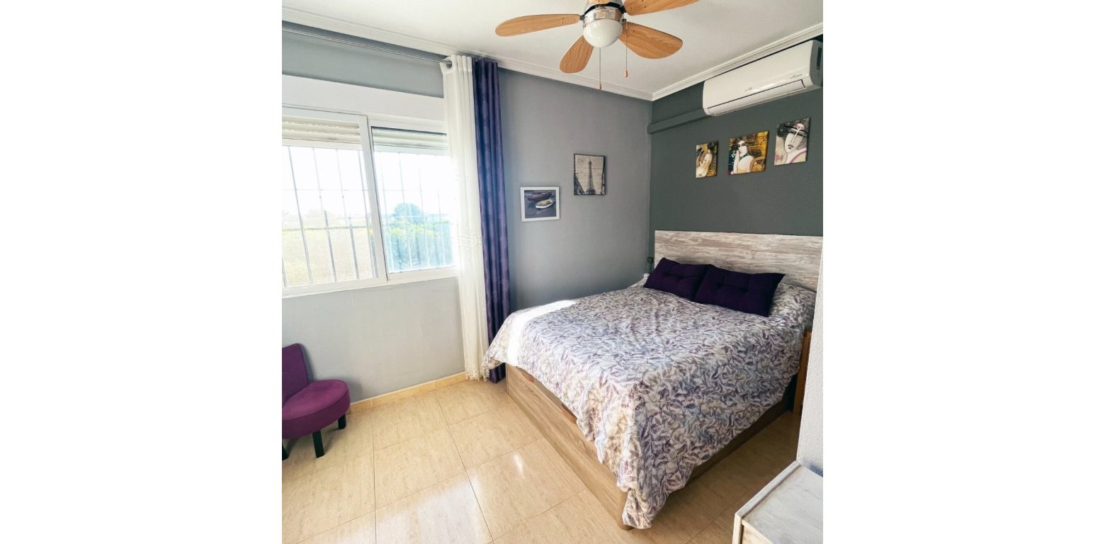 Sale - Townhouse - Torrevieja