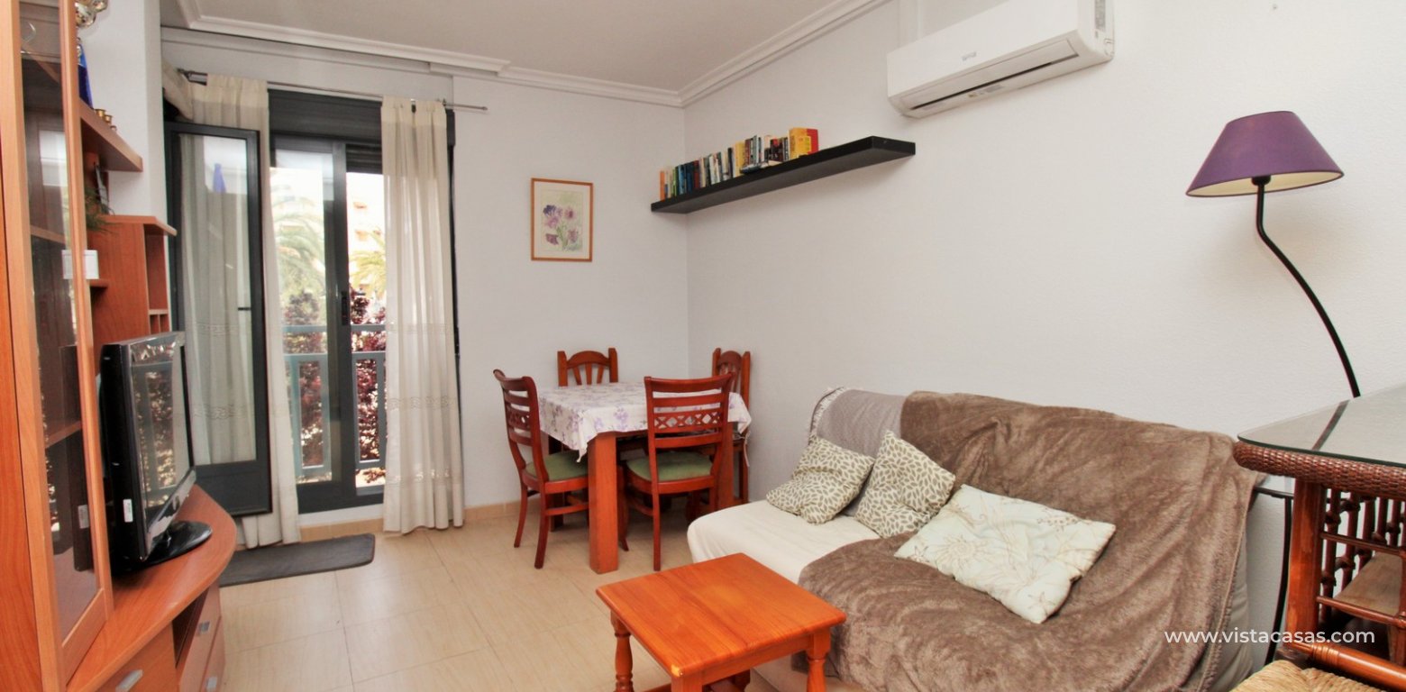 Apartment for sale in Torrevieja living room