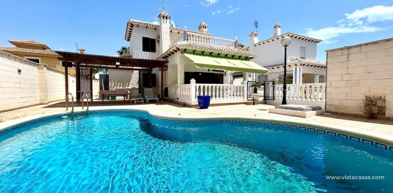 Resale - Villa - La Zenia