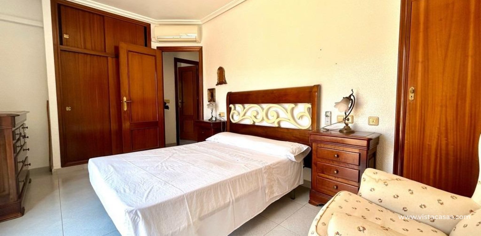 Resale - Villa - La Zenia