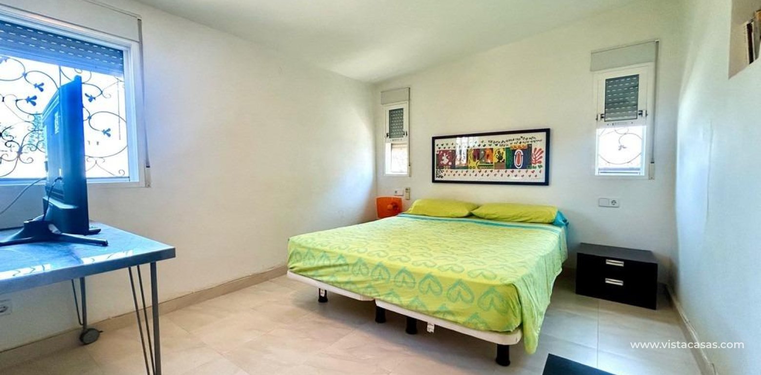 Resale - Villa - La Zenia