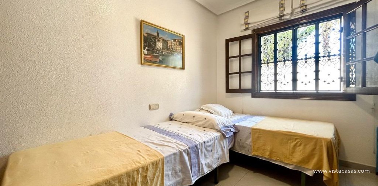 Resale - Villa - La Zenia