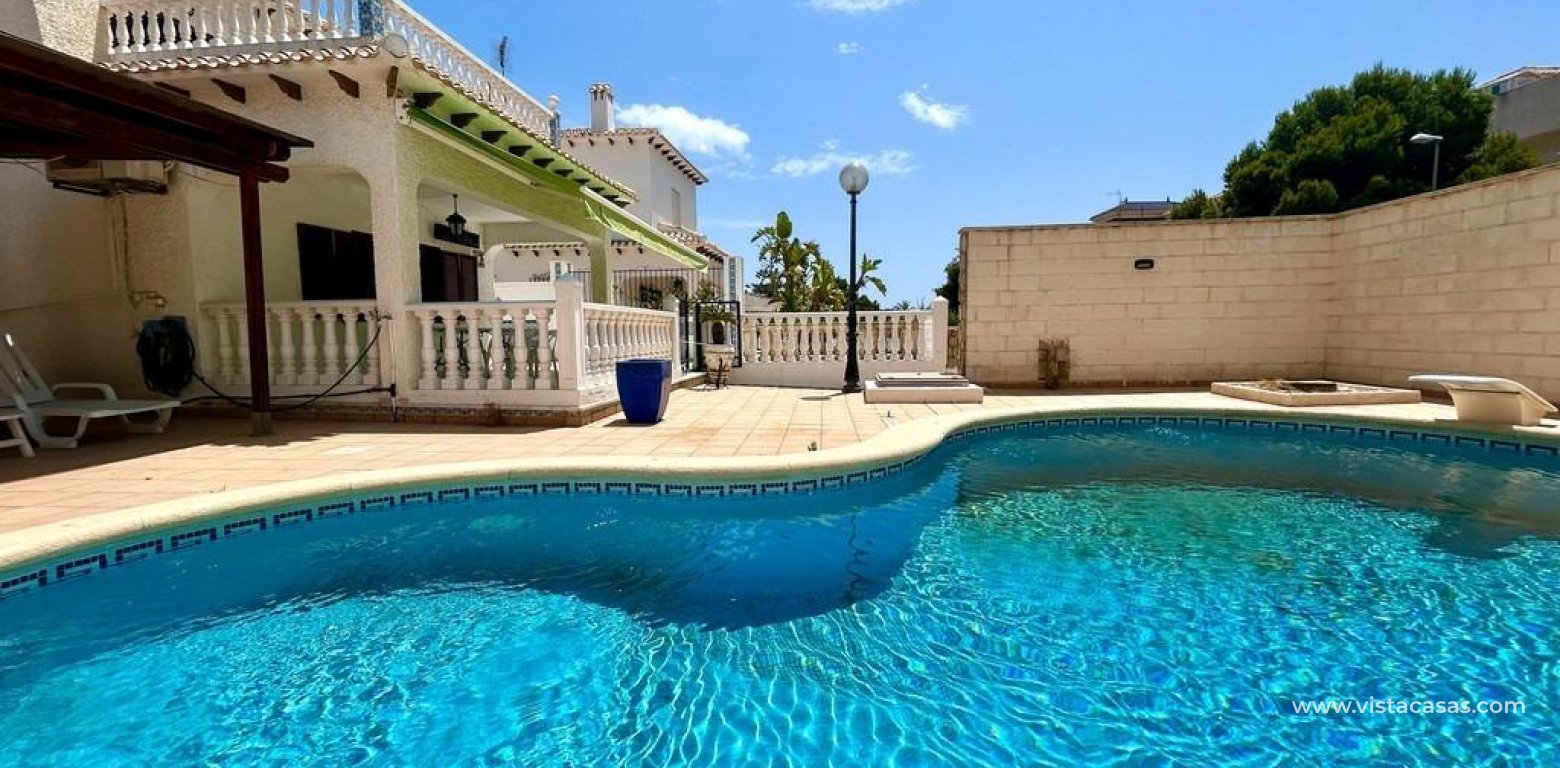 Resale - Villa - La Zenia