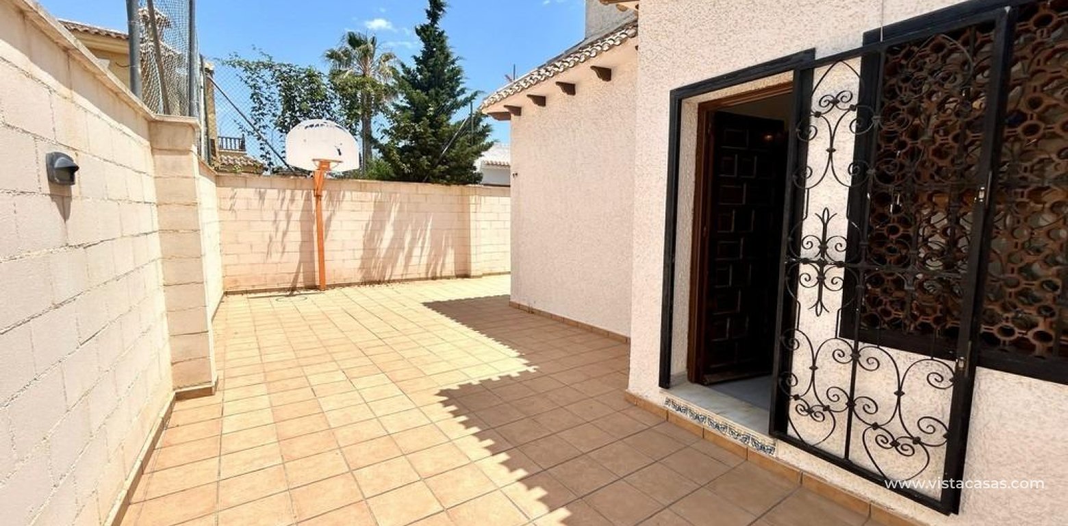 Resale - Villa - La Zenia