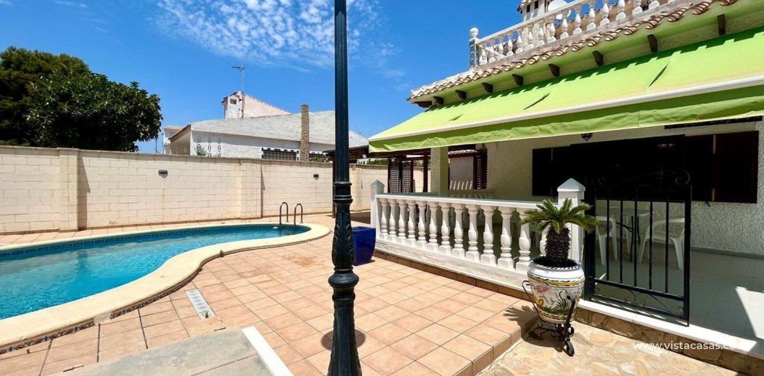 Resale - Villa - La Zenia